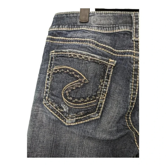 Silver Suki Womens Size W29/L32 Mid Straight Leg Stretchy Jeans Dark Wash - Picture 6 of 15